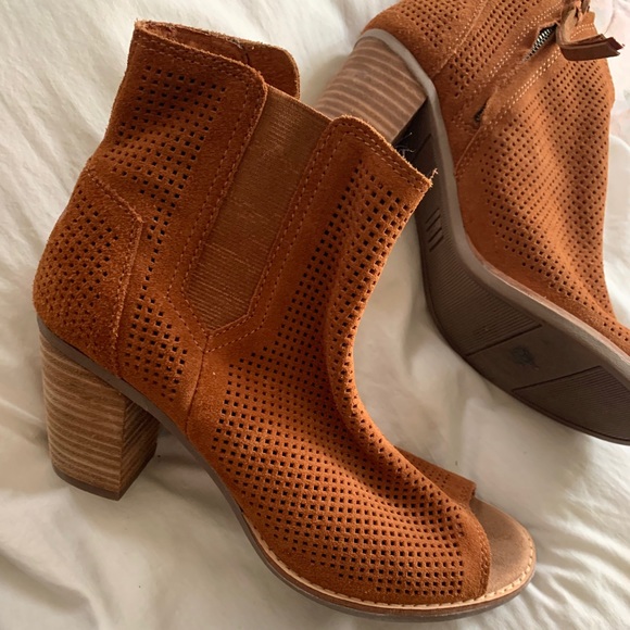 TOMS Peep-toe Boots - Picture 1 of 4